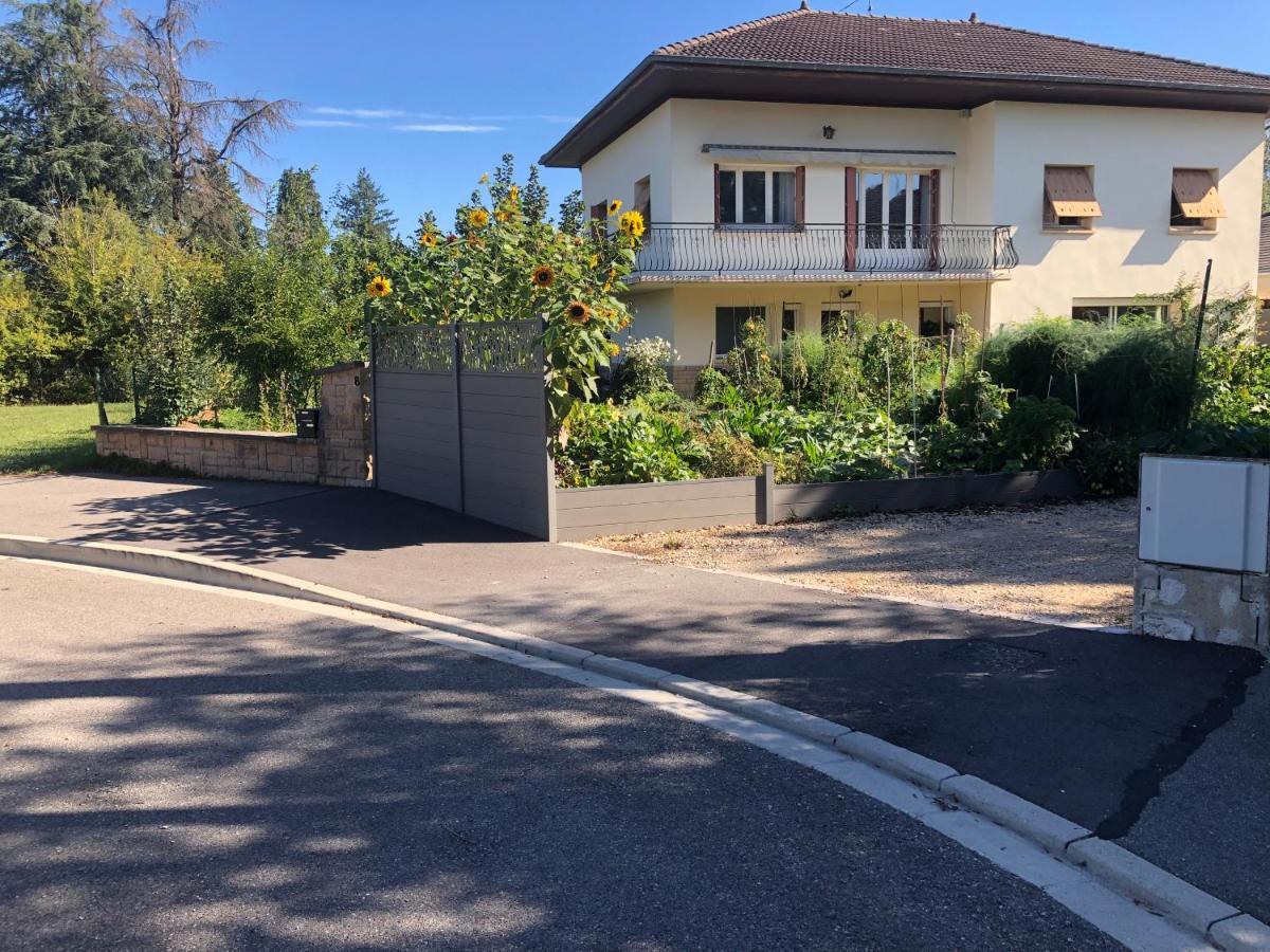 Chambre 3 Double Dans Un Appartement Bourg-en-Bresse Eksteriør billede